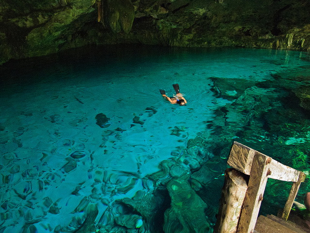 Cenote Dos Ojos swim