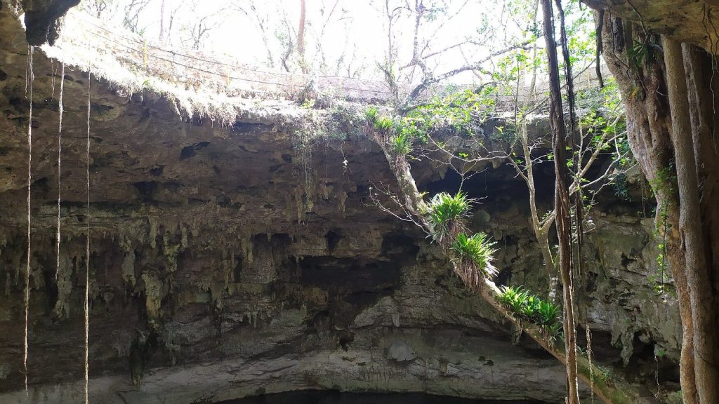 Cenote Suytun