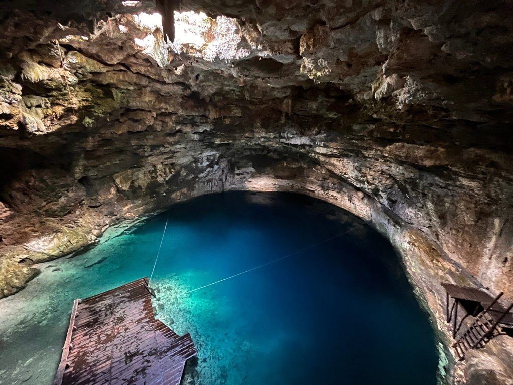 Cenote Xux Ha