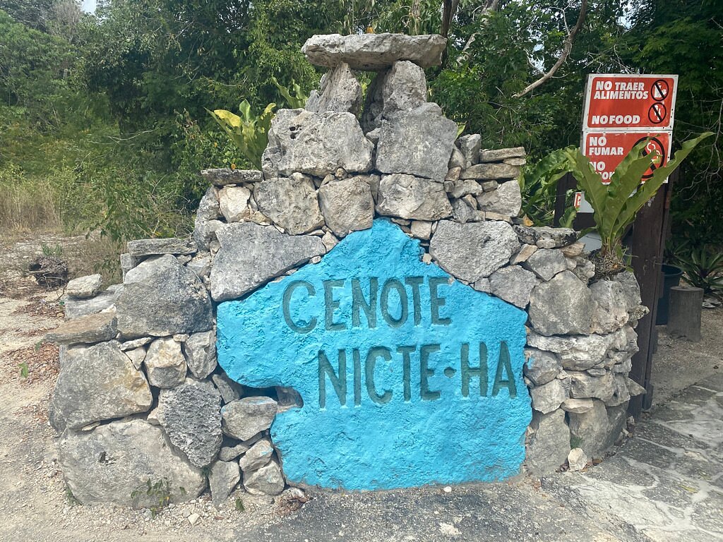 Nicte Ha cenote